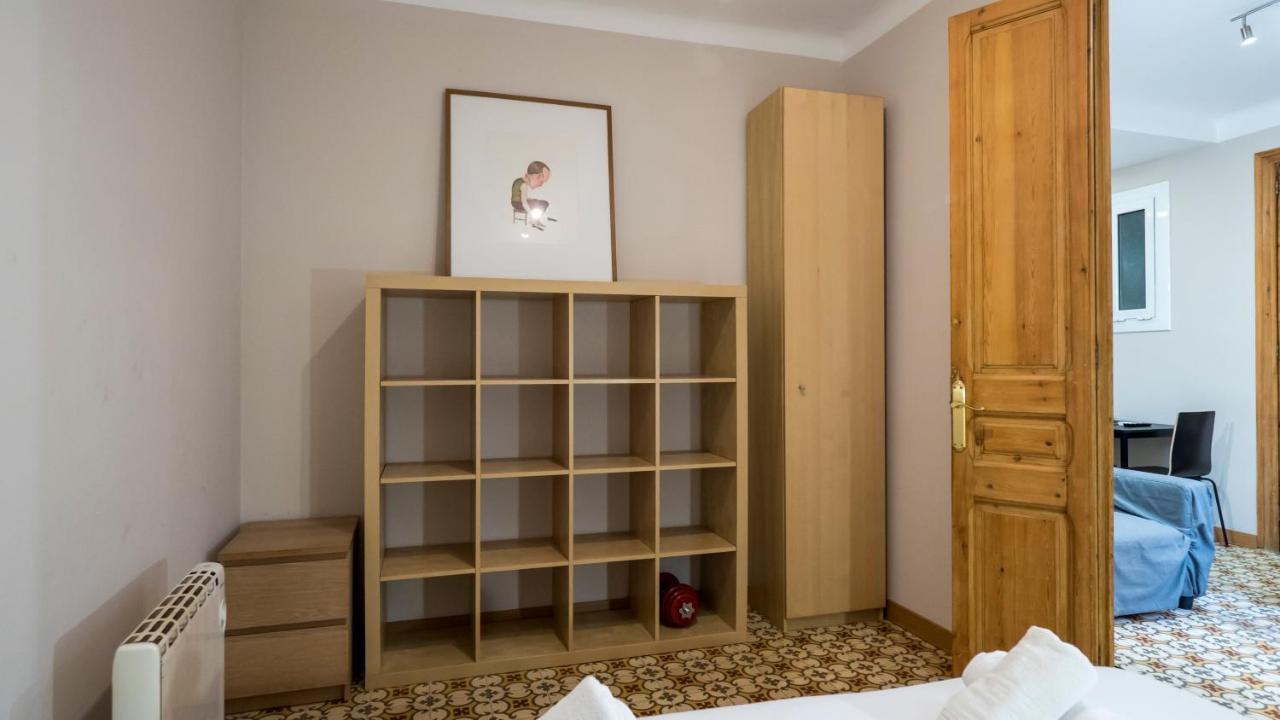 Acogedor Apartamento De 2 Dormitorios Barcelona Buitenkant foto