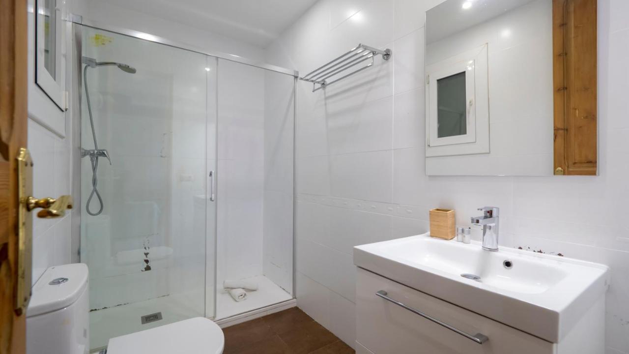Acogedor Apartamento De 2 Dormitorios Barcelona Buitenkant foto
